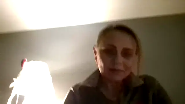 ToriLove777 online show from October 31, 5:47 pm