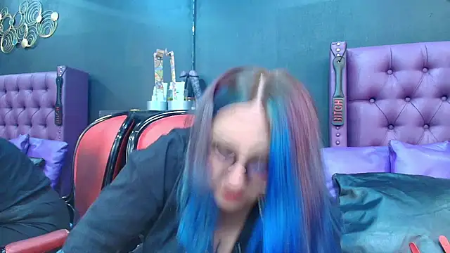 BellaBarness online show from November 24, 1:44 pm