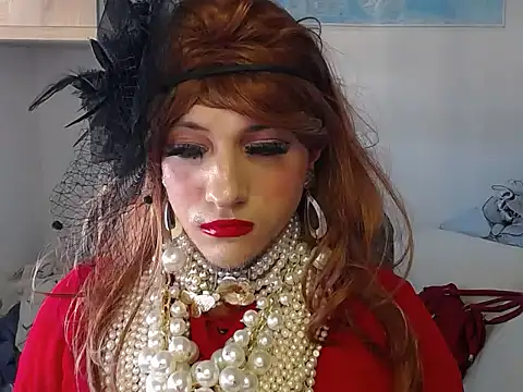 Snapshot of VanesaCrossic chatting on October 10, 8:02 am VanesaCrossic online show from October 10, 8:02 am