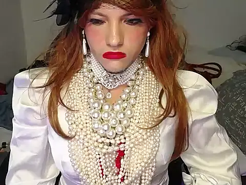 Snapshot of VanesaCrossic chatting on October 30, 8:16 am VanesaCrossic online show from October 30, 8:16 am