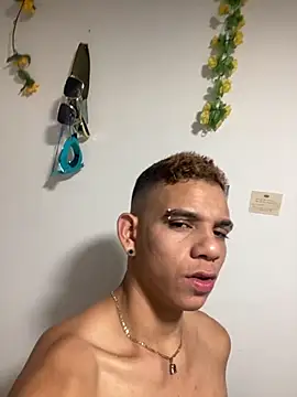 Dylams maja online show from November 11, 8:58 am