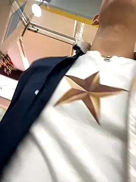 Dylams maja online show from November 13, 6:51 pm