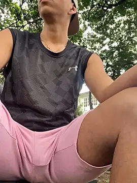 Dylams maja online show from November 27, 8:33 pm