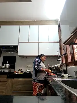 Hot-Sana2 online show from November 25, 7:08 am