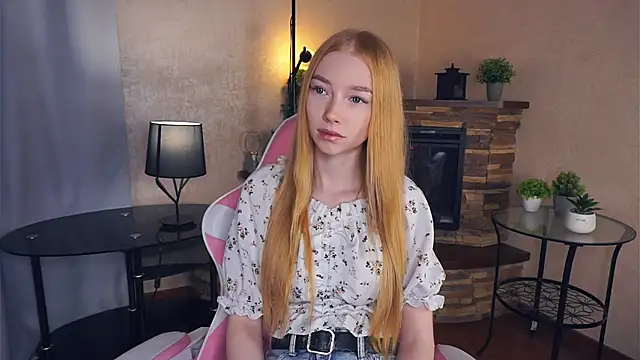 TariHedrix online show from November 19, 7:08 am