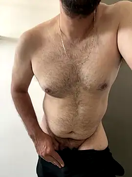 n0tf0und online show from November 8, 7:01 pm