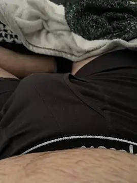 n0tf0und online show from December 1, 6:02 pm