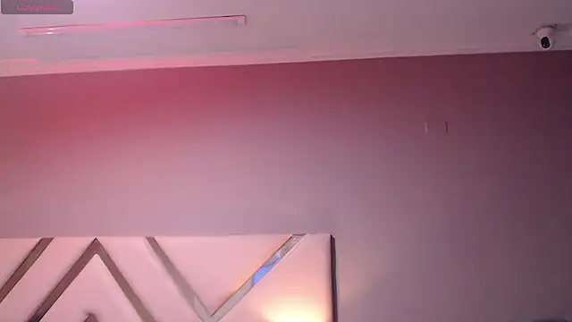 GiselJones online show from November 21, 7:56 pm