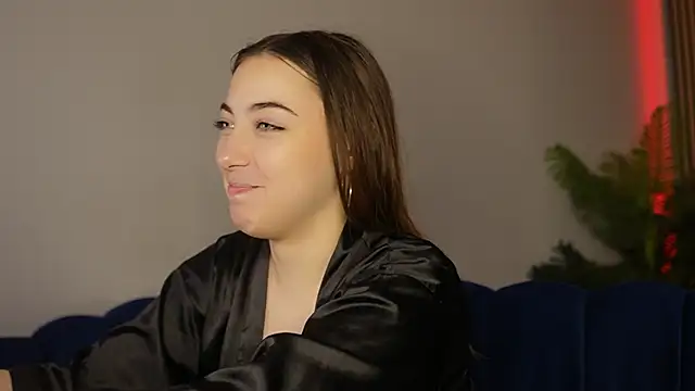 aaylinn x online show from November 25, 1:11 pm