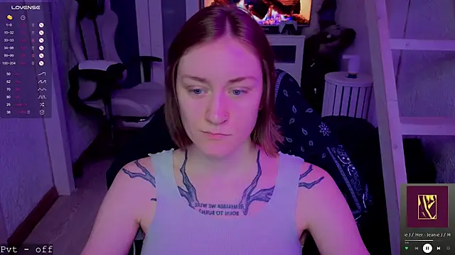 RetroMarie online show from November 12, 1:39 am