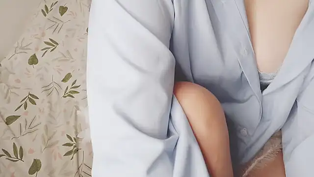 Sunny-Aurora online show from November 10, 3:16 am