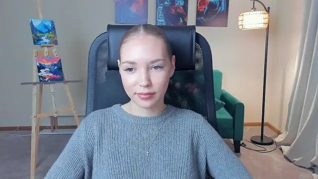 MerlePalaia online show from November 6, 11:55 am