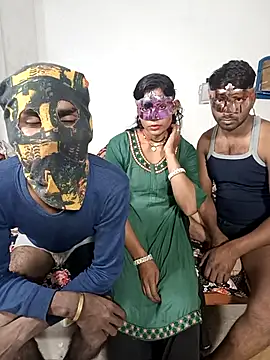 Real-Family online show from November 28, 3:47 pm