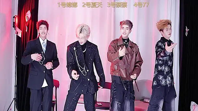 Snapshot of YCBOYS-001 chatting on November 17, 12:22 pm YCBOYS-001 online show from November 17, 12:22 pm