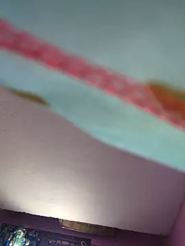 Snapshot of hyd_couple7878 chatting on December 16, 7:35 am hyd couple7878 online show from December 16, 7:35 am