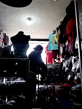 camimar23 online show from December 15, 4:44 pm