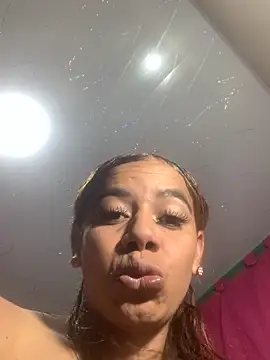 Snapshot of Megan2026 chatting on November 14, 11:57 pm Megan2026 online show from November 14, 11:57 pm