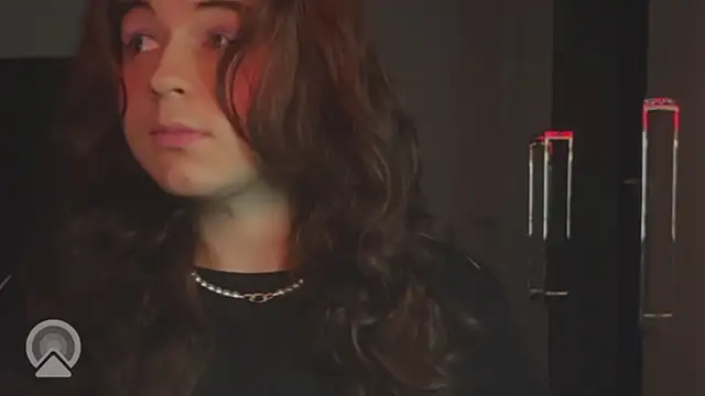 Snapshot of JanaLicious04 chatting on December 17, 9:54 pm JanaLicious04 online show from December 17, 9:54 pm