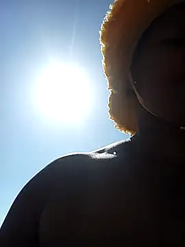 Snapshot of sexyspicy1804 chatting on November 21, 6:01 am sexyspicy1804 online show from November 21, 6:01 am