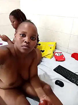 Snapshot of sexyspicy1804 chatting on November 26, 1:56 pm sexyspicy1804 online show from November 26, 1:56 pm