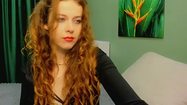 LoraWarner online show from November 26, 8:43 pm