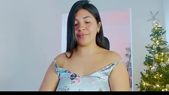 A N I K A  P R E T T Y online show from December 2, 3:07 pm