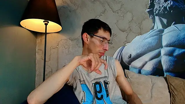 ZyroNight online show from November 21, 4:49 pm