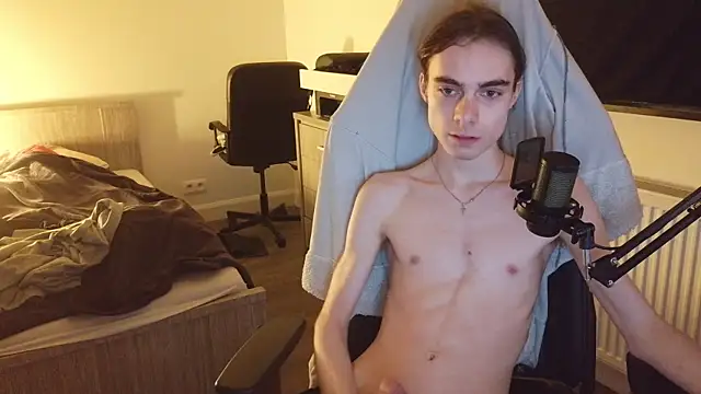 Volkenlieds online show from November 28, 7:38 pm