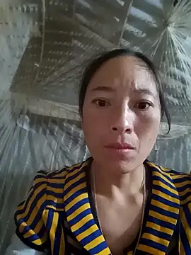 oanh-oanhbay online show from November 19, 9:48 pm