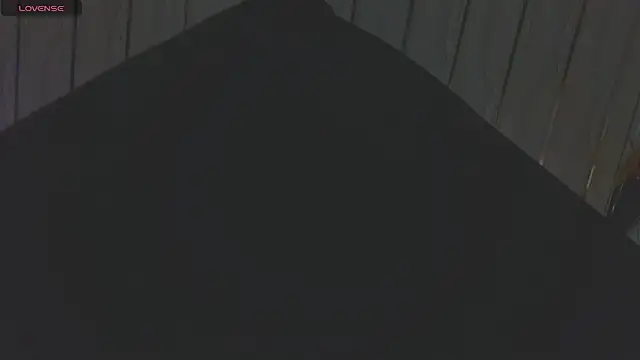 Snapshot of Suarezz10_ chatting on November 15, 4:14 pm Suarezz10 online show from November 15, 4:14 pm