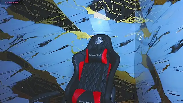 Snapshot of Suarezz10_ chatting on November 20, 3:23 pm Suarezz10 online show from November 20, 3:23 pm