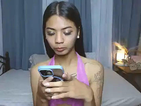 Snapshot of miss_carawang chatting on November 24, 7:19 am miss carawang online show from November 24, 7:19 am