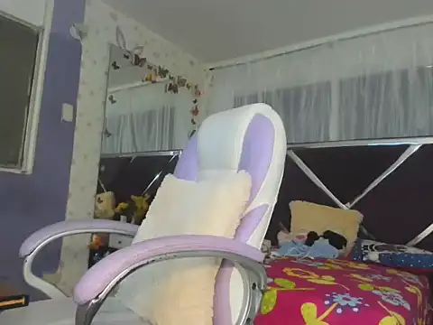 Santy bigcock 01 online show from November 28, 12:52 pm