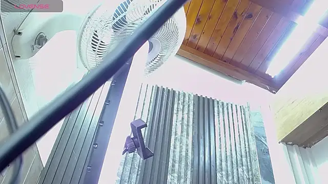 Caitlyn-Joness  online show from November 14, 7:12 pm