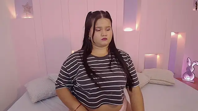 SaraVixen8 online show from November 26, 9:16 pm