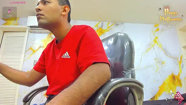 SauvagesDreams online show from November 15, 2:09 am