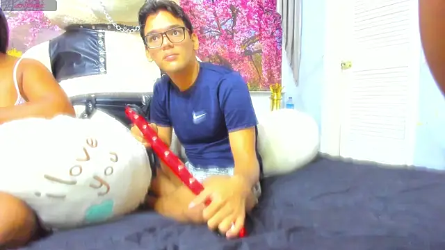 SauvagesDreams online show from November 21, 2:21 am