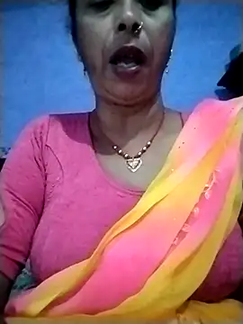 Snapshot of Hami705 chatting on November 14, 2:43 am Hami705 online show from November 14, 2:43 am