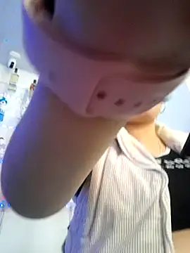 PamelaRhoades online show from November 8, 8:07 pm