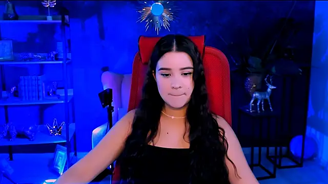 AnnaGarcias  online show from December 3, 8:12 am