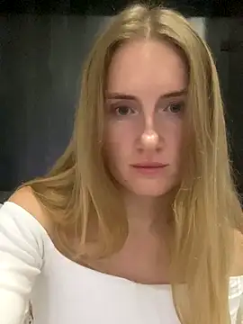 Snapshot of olliebells chatting on November 29, 9:34 am olliebells online show from November 29, 9:34 am