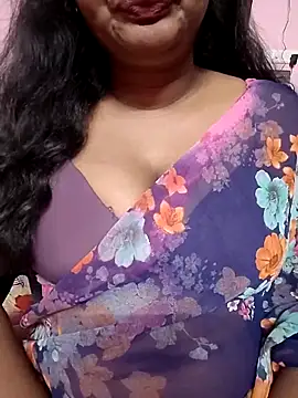 Keerthee  online show from November 6, 3:13 pm