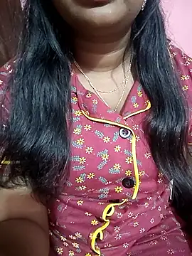 Keerthee  online show from November 30, 10:25 pm