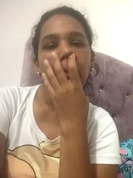 SofiaVergara2 online show from November 18, 10:47 pm