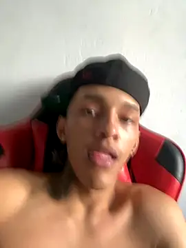 thebesthot online show from November 8, 9:24 pm