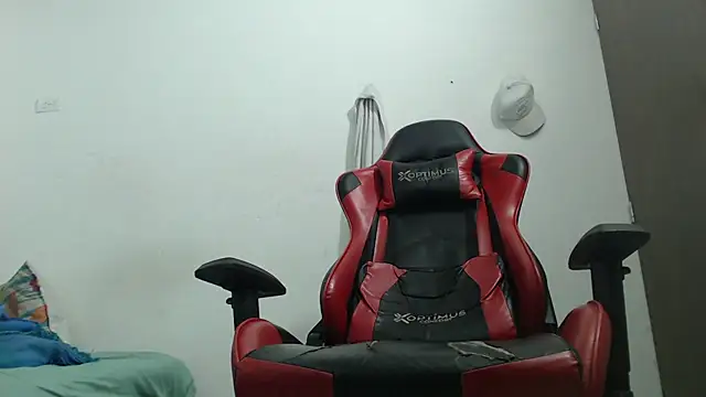 thebesthot online show from November 22, 5:17 am