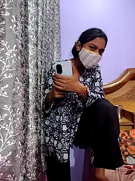 Snapshot of Student12th chatting on November 19, 4:51 pm Student12th online show from November 19, 4:51 pm