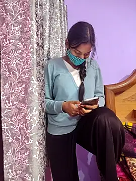 Snapshot of Student12th chatting on November 26, 5:03 pm Student12th online show from November 26, 5:03 pm