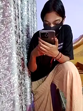 Snapshot of Student12th chatting on December 16, 4:23 pm Student12th online show from December 16, 4:23 pm