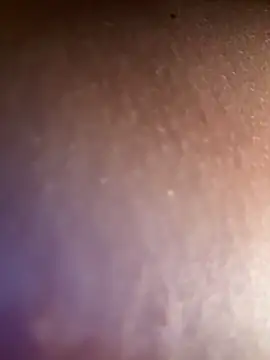 Ariana Weinn online show from November 6, 9:15 pm